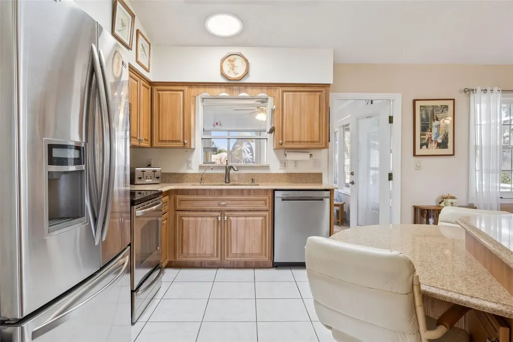 26927 Forest Hills Street Leesburg FL 34748