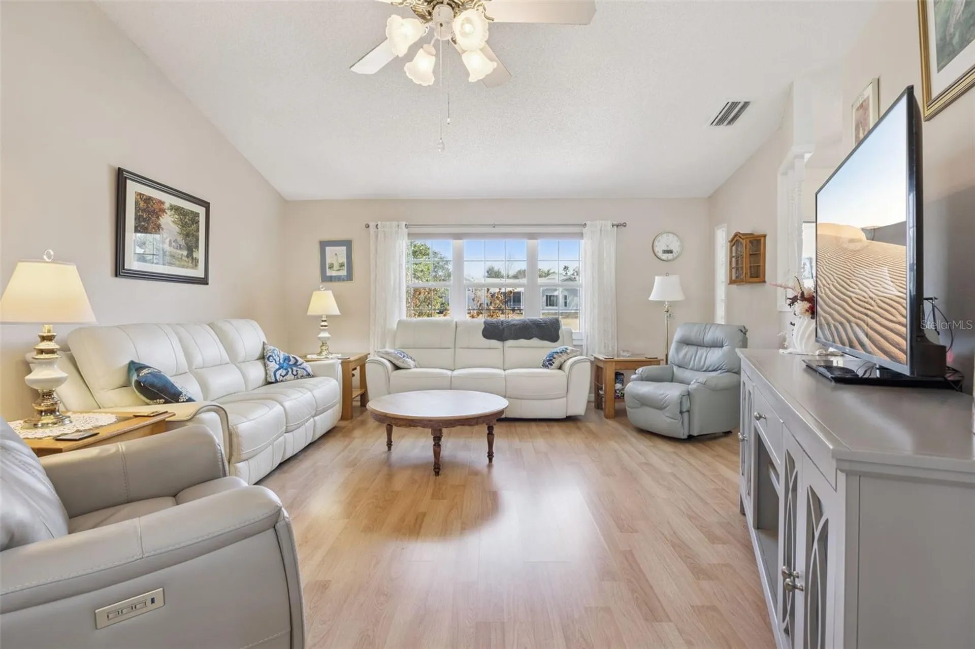 26927 Forest Hills Street Leesburg FL 34748