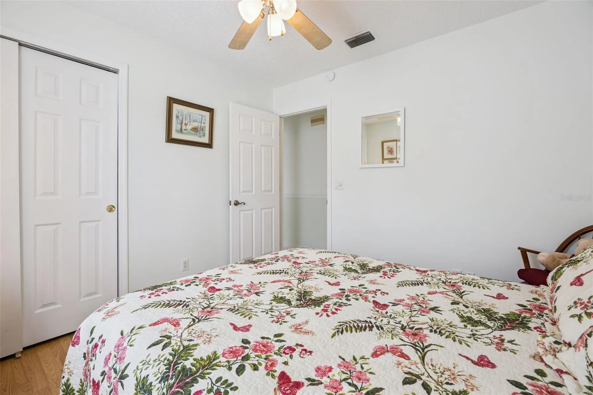 26927 Forest Hills Street Leesburg FL 34748