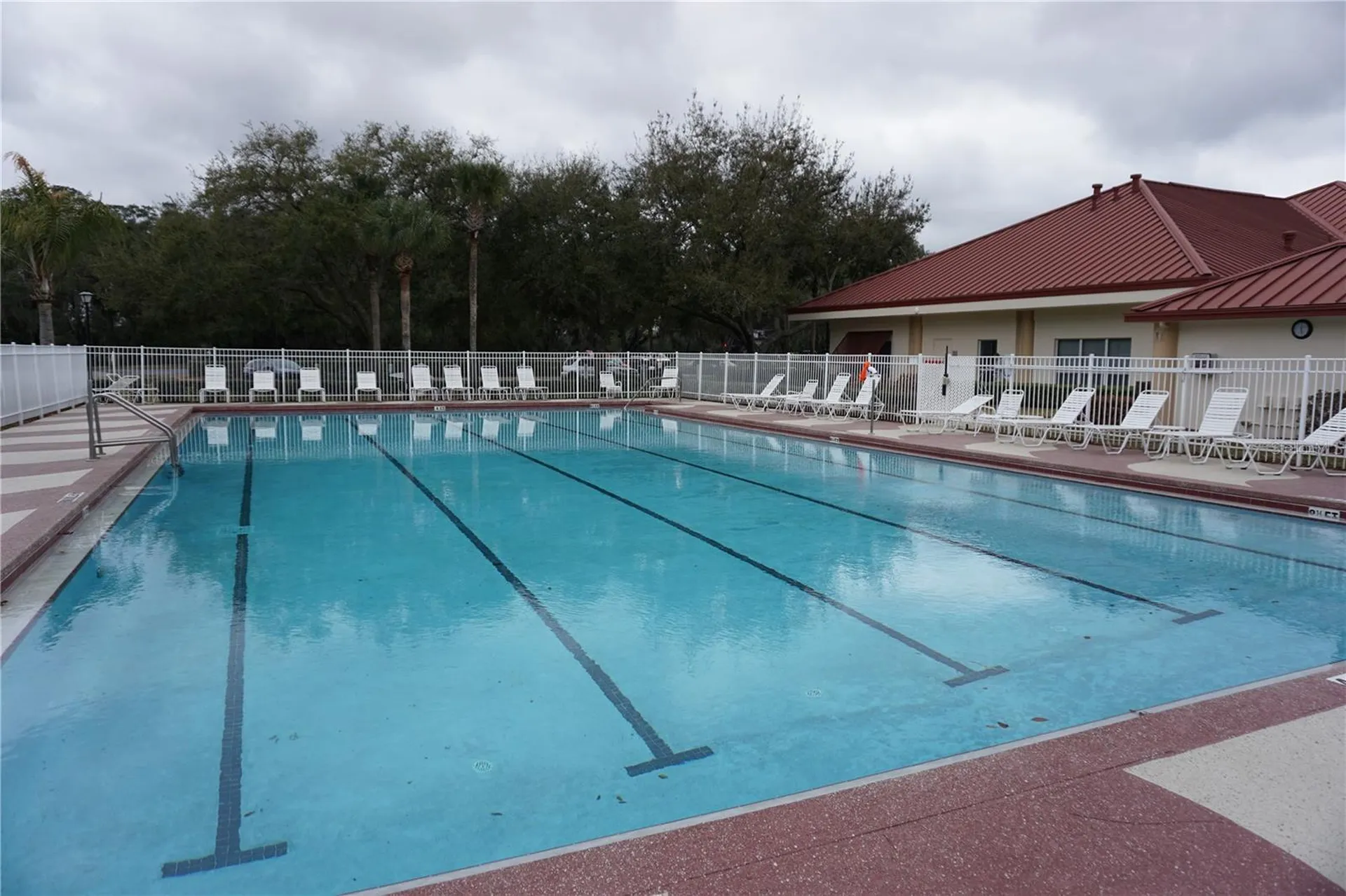 26927 Forest Hills Street Leesburg FL 34748