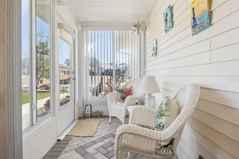 26927 Forest Hills Street Leesburg FL 34748