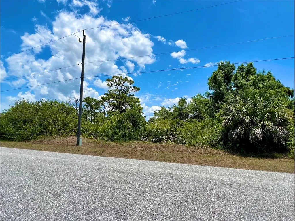 13396 Rayburn Lane Port Charlotte FL 33981