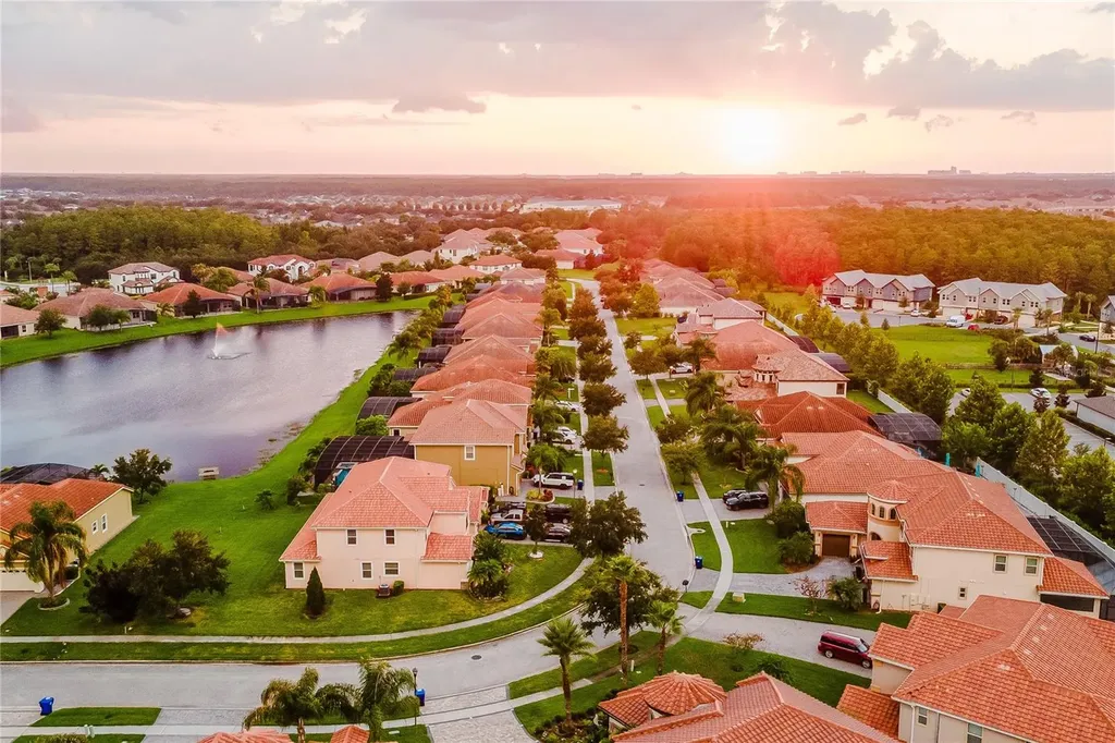2591 Swoop Circle Kissimmee FL 34741