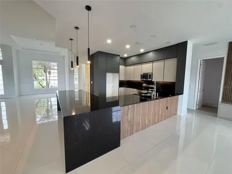 2591 Swoop Circle Kissimmee FL 34741