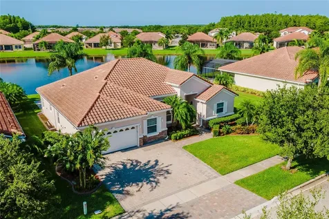 2591 Swoop Circle Kissimmee FL 34741