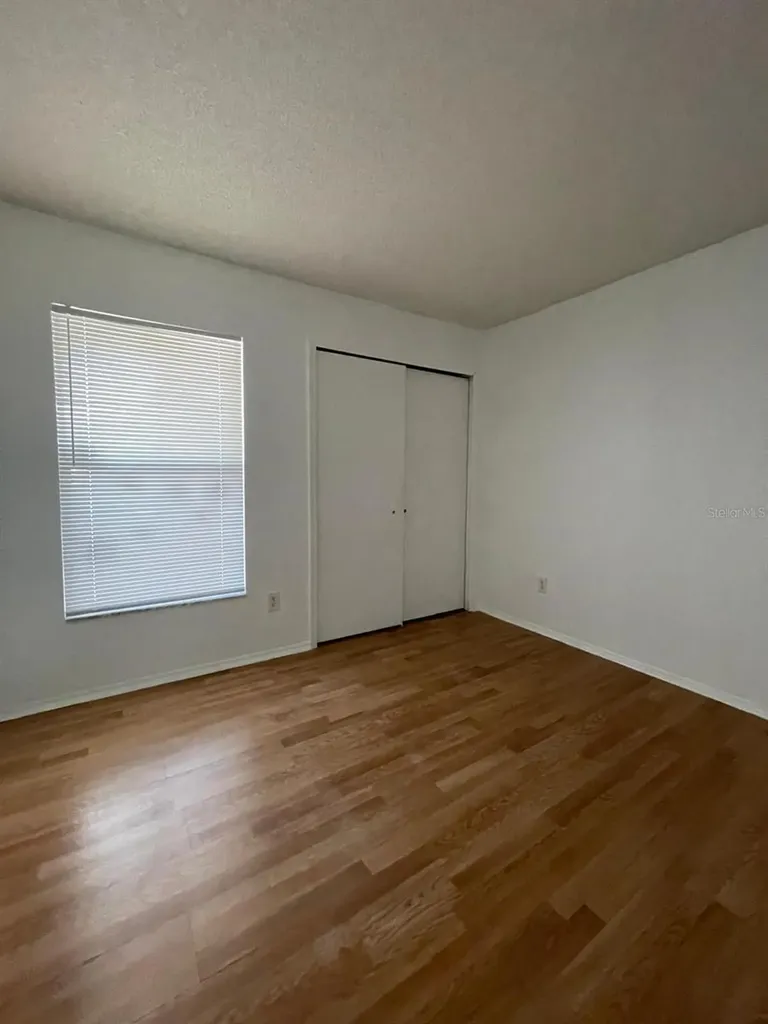 48 Silver Falls Circle Kissimmee FL 34743