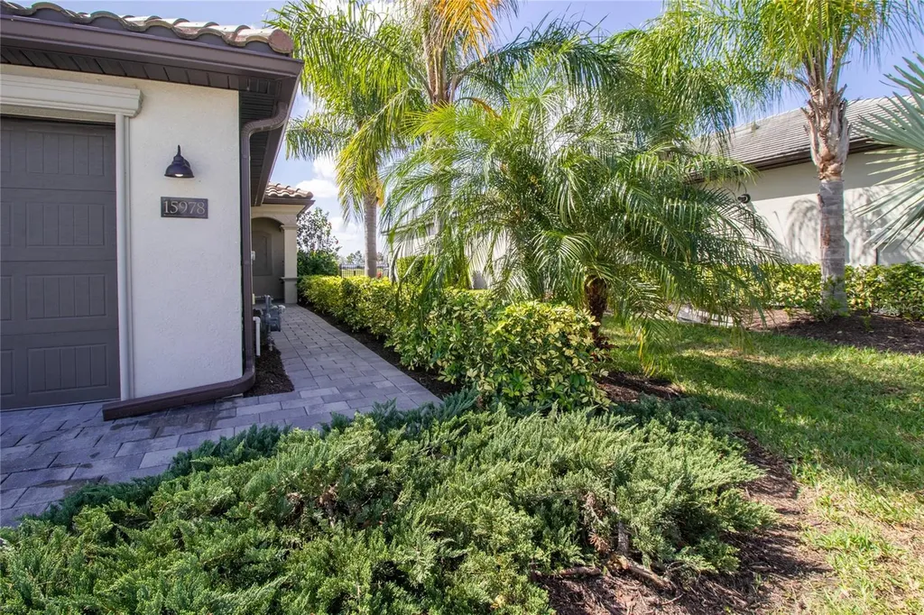 15978 Clear Skies Place Bradenton FL 34211