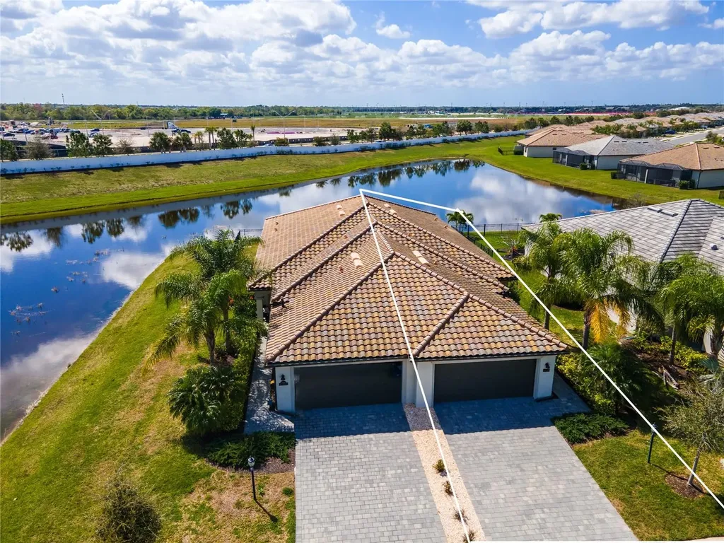 15978 Clear Skies Place Bradenton FL 34211