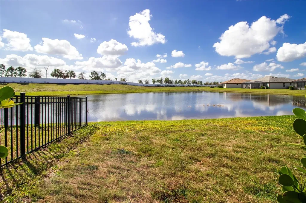 15978 Clear Skies Place Bradenton FL 34211