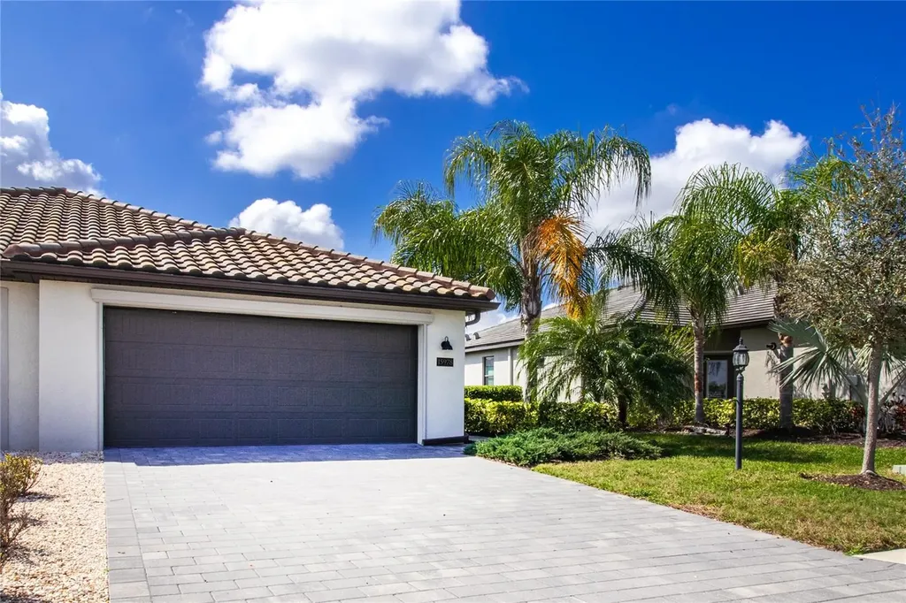15978 Clear Skies Place Bradenton FL 34211