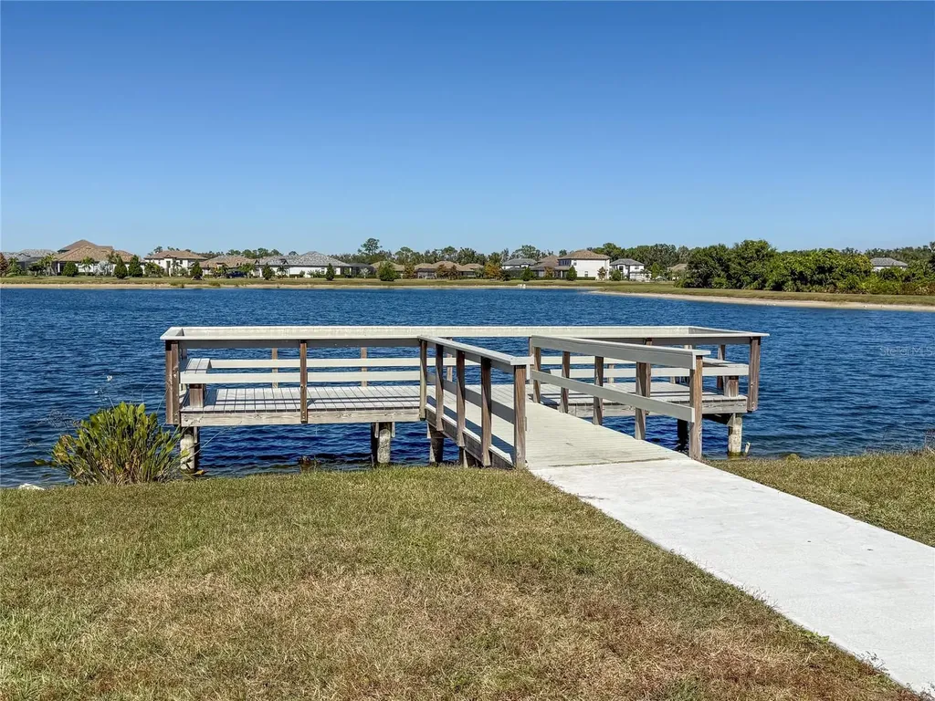 15978 Clear Skies Place Bradenton FL 34211