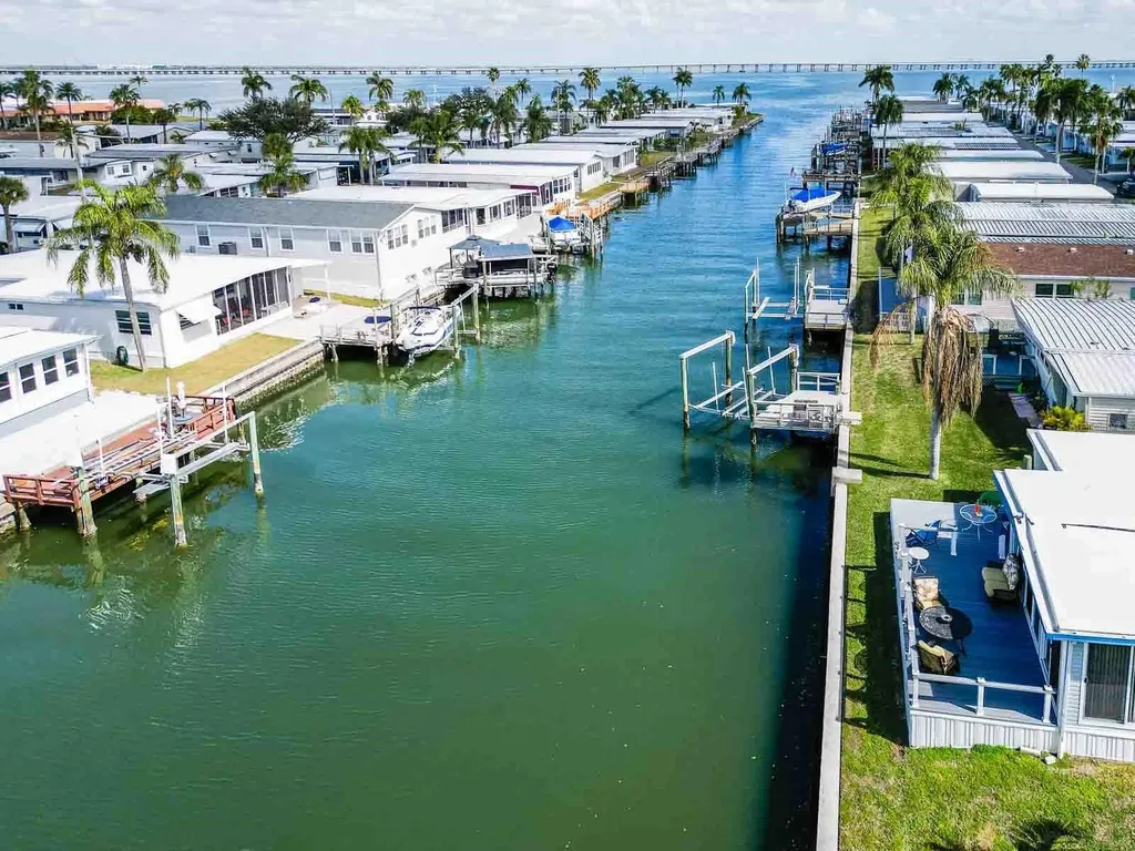 18675 Us Highway 19 N Clearwater FL 33764