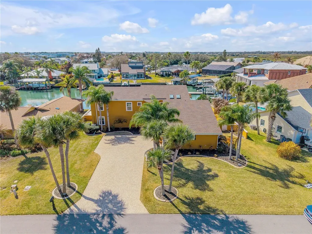 102 Via Duomo New Smyrna Beach FL 32169