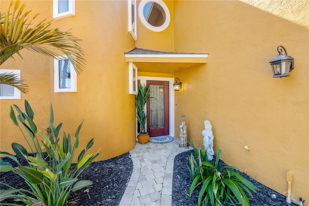 102 Via Duomo New Smyrna Beach FL 32169