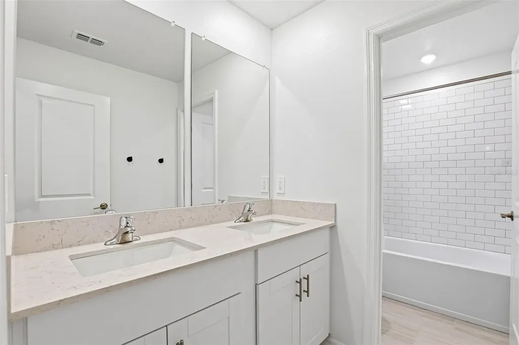 12223 Radiant Gem Trail Parrish FL 34219