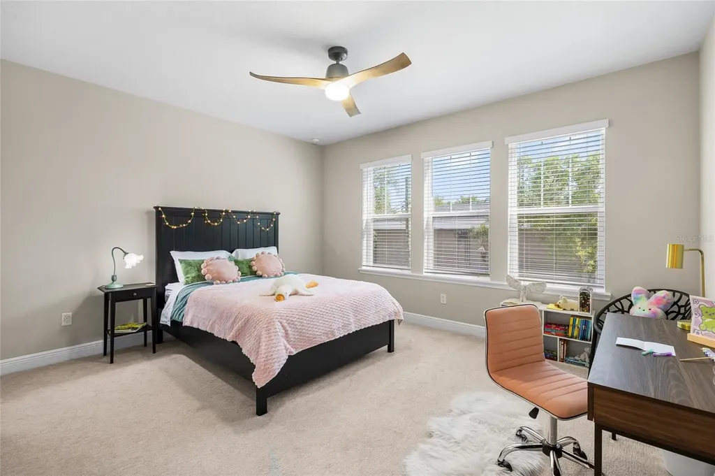 3713 W Leona Street Tampa FL 33629