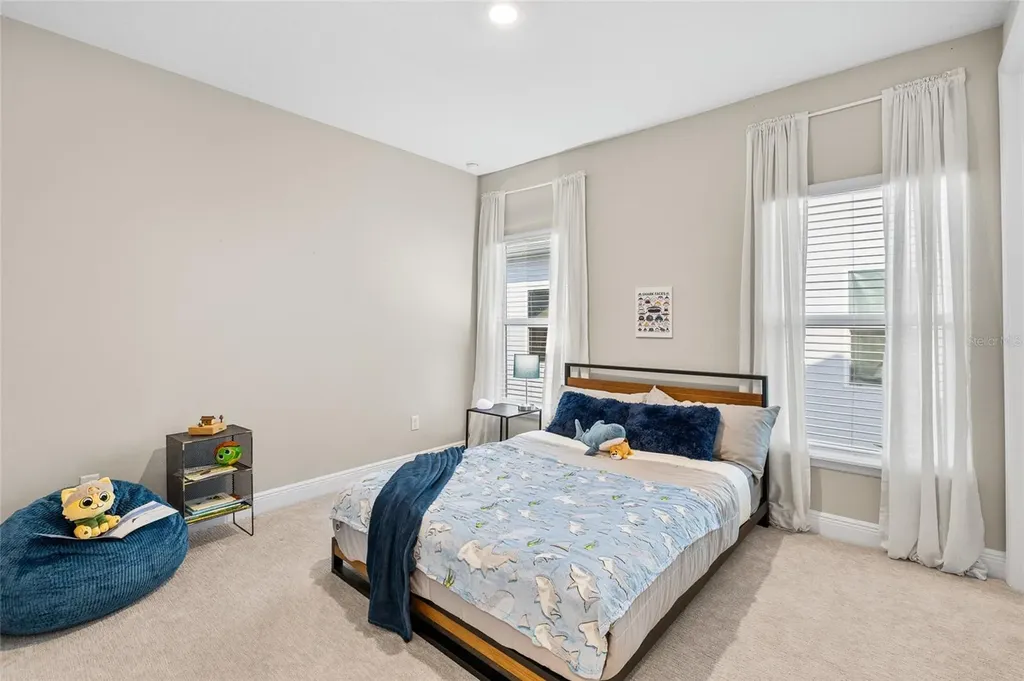 3713 W Leona Street Tampa FL 33629
