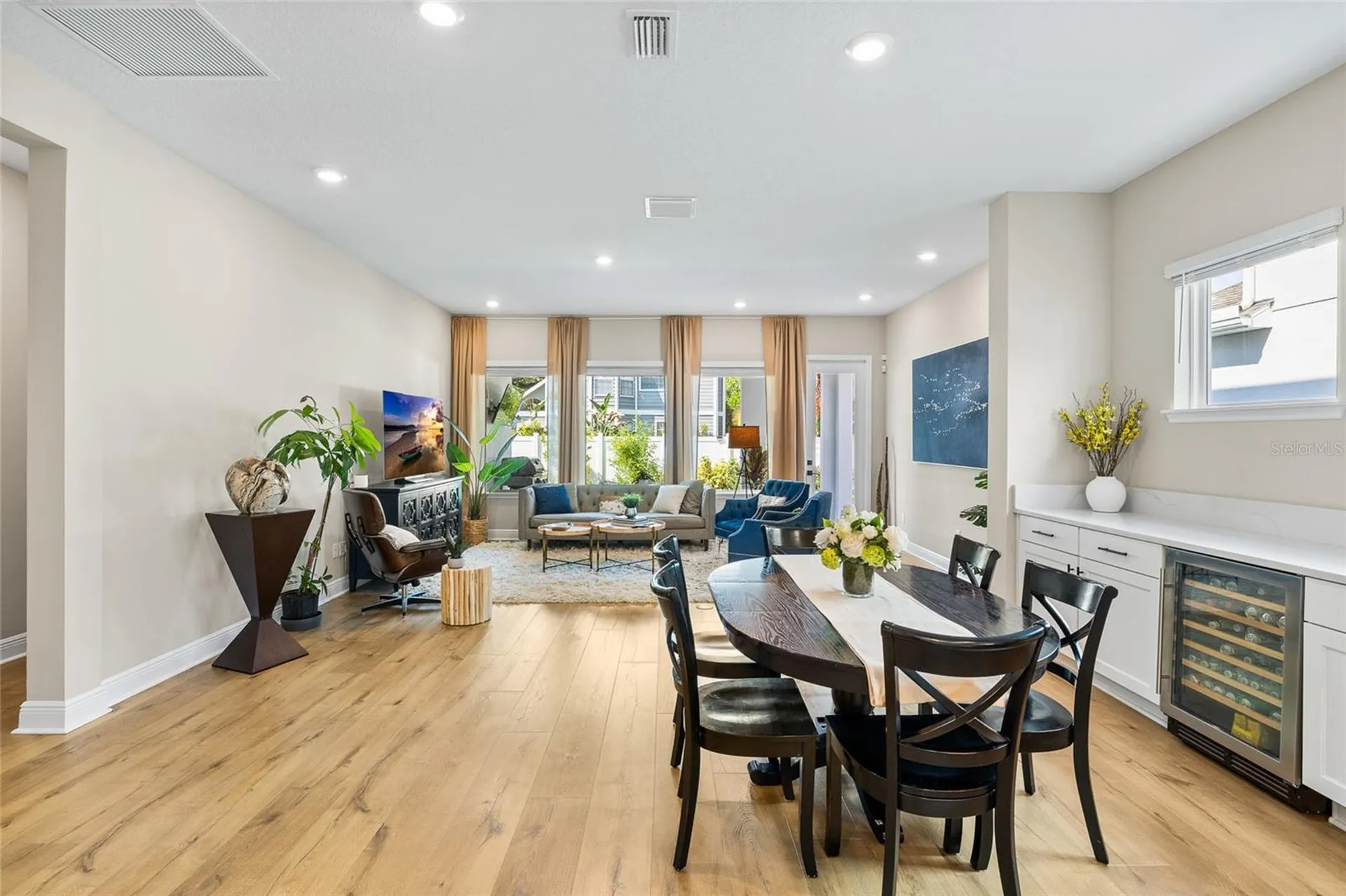 3713 W Leona Street Tampa FL 33629