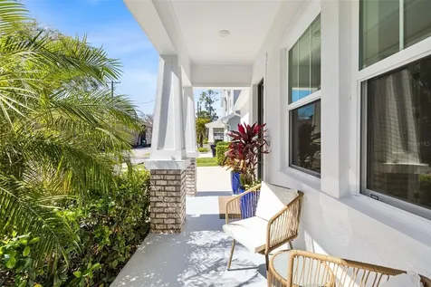 3713 W Leona Street Tampa FL 33629