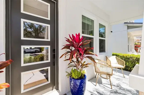 3713 W Leona Street Tampa FL 33629