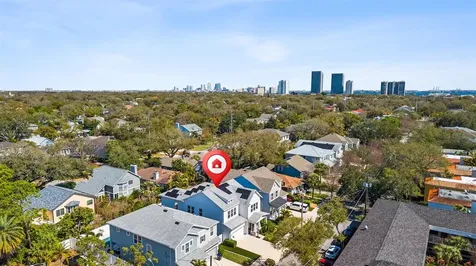 3713 W Leona Street Tampa FL 33629