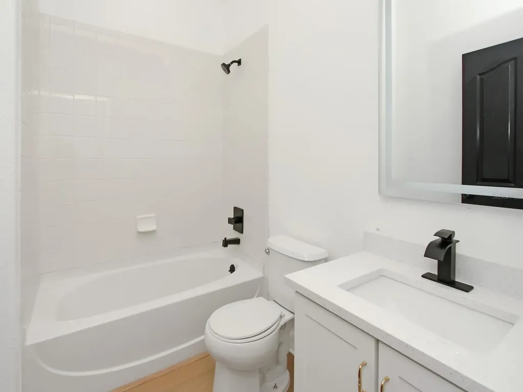 13313 Halkyn Point Orlando FL 32832