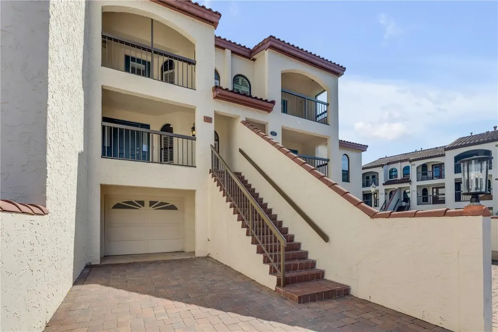 135 Marina Bay Drive New Smyrna Beach FL 32169