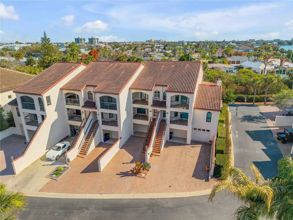 135 Marina Bay Drive New Smyrna Beach FL 32169