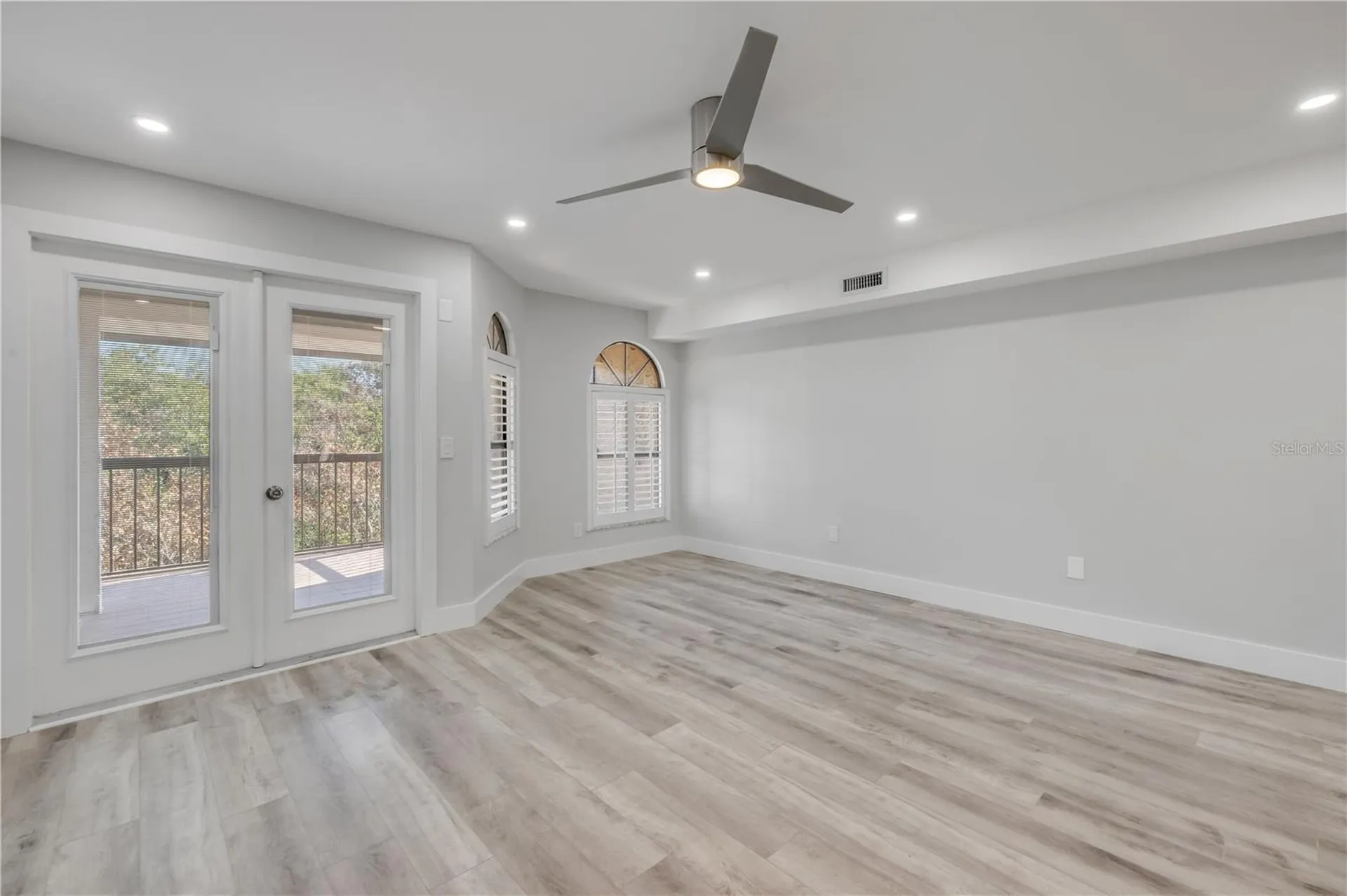 135 Marina Bay Drive New Smyrna Beach FL 32169