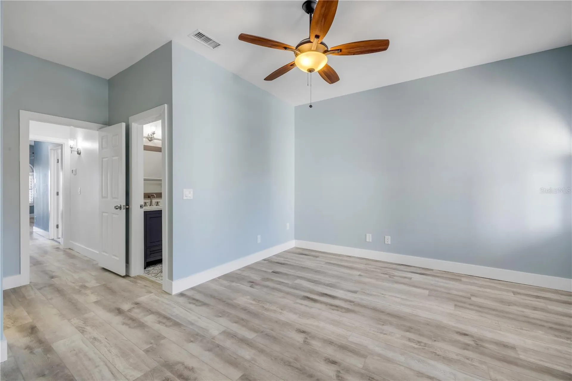 135 Marina Bay Drive New Smyrna Beach FL 32169