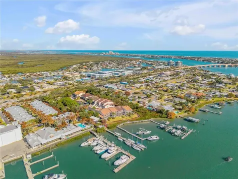 135 Marina Bay Drive New Smyrna Beach FL 32169
