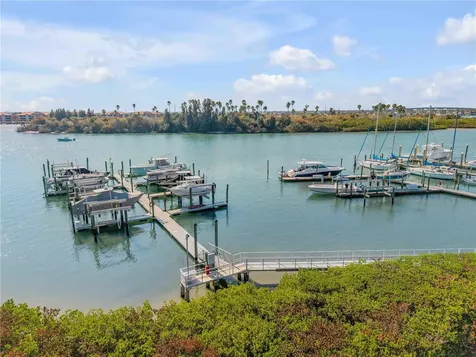 135 Marina Bay Drive New Smyrna Beach FL 32169