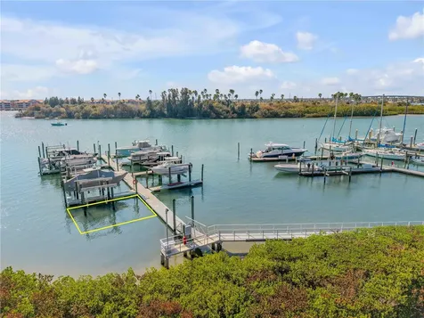 135 Marina Bay Drive New Smyrna Beach FL 32169