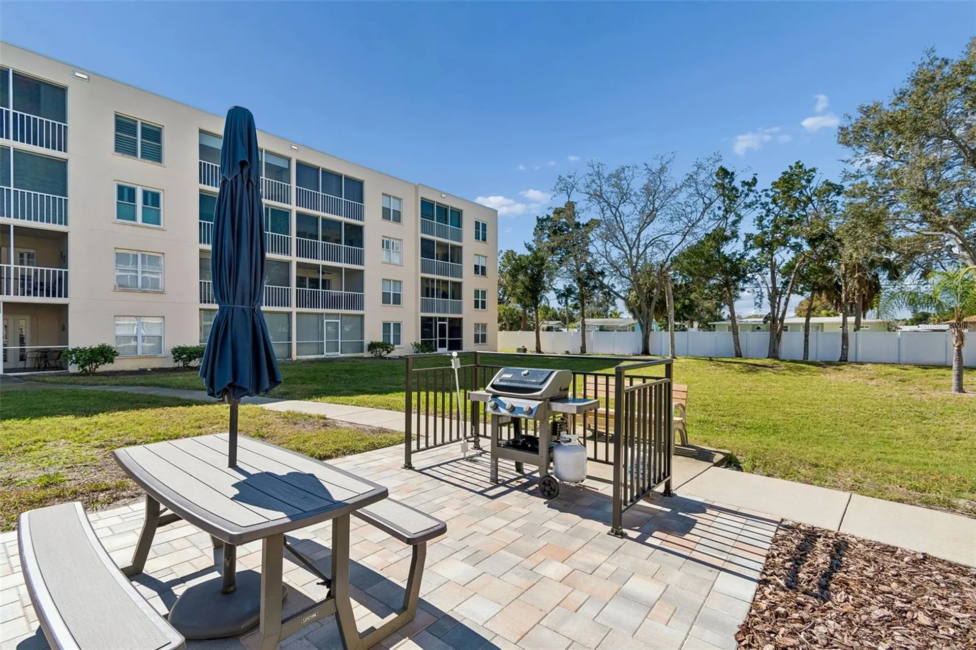 3980 Ironwood Circle Bradenton FL 34209