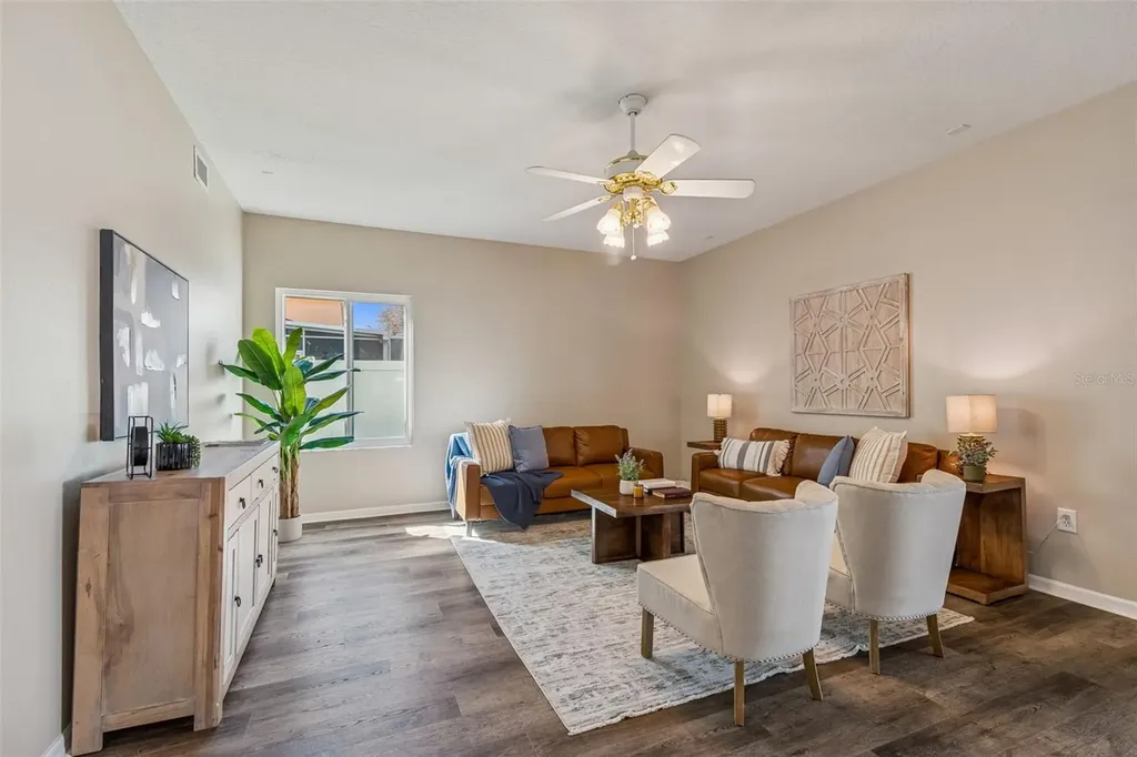 1744 Mapleleaf Boulevard Oldsmar FL 34677
