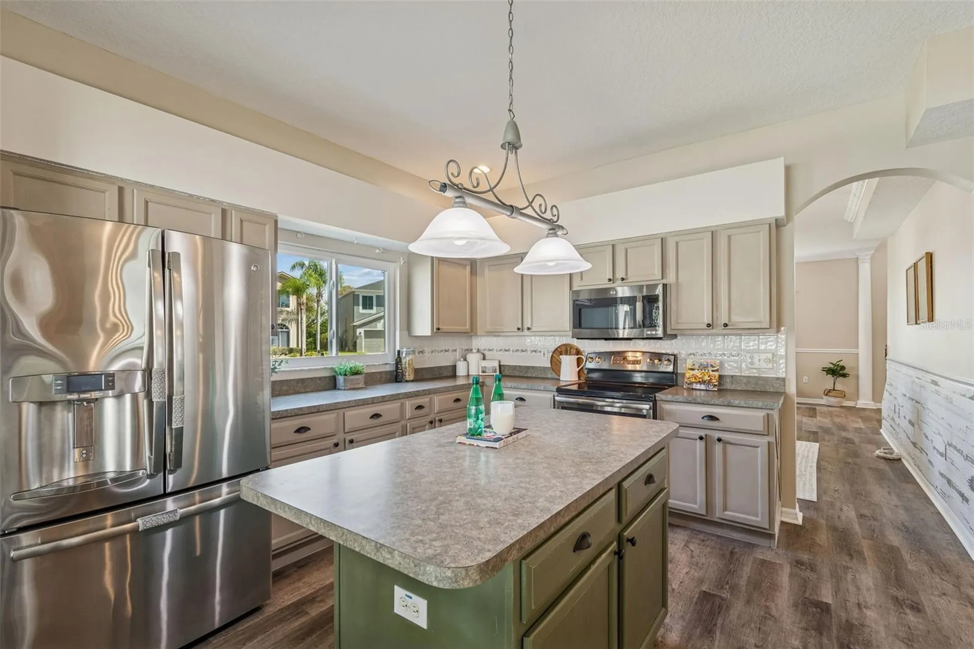 1744 Mapleleaf Boulevard Oldsmar FL 34677