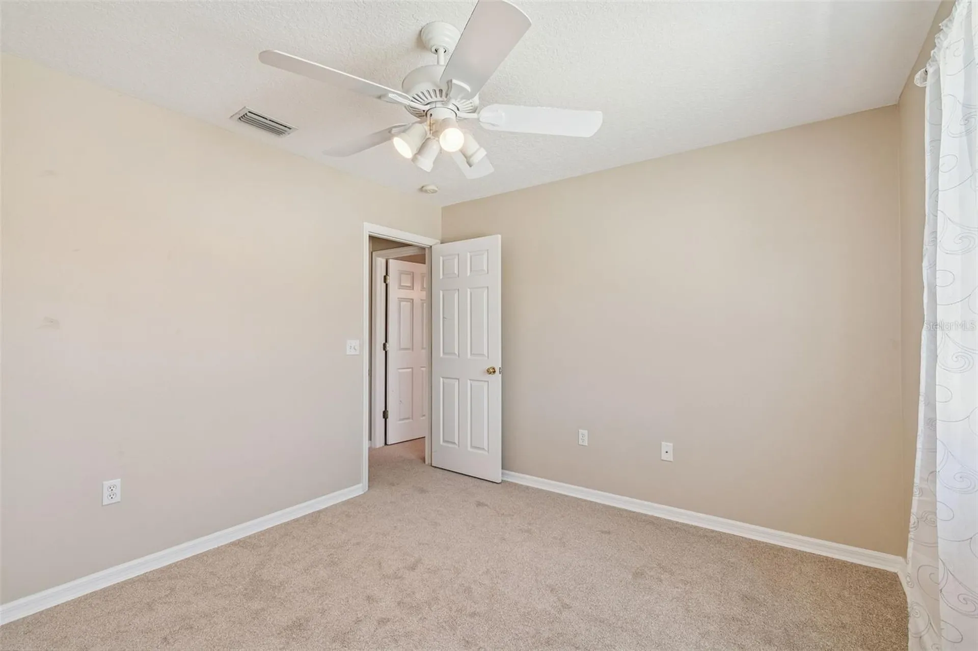 1744 Mapleleaf Boulevard Oldsmar FL 34677