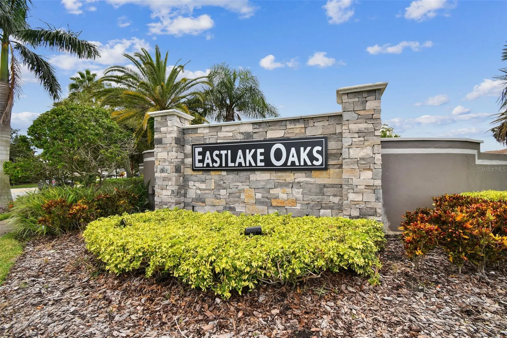 1744 Mapleleaf Boulevard Oldsmar FL 34677