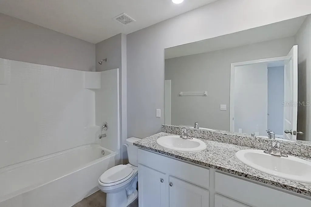 8716 SW 44th Court Ocala FL 34476