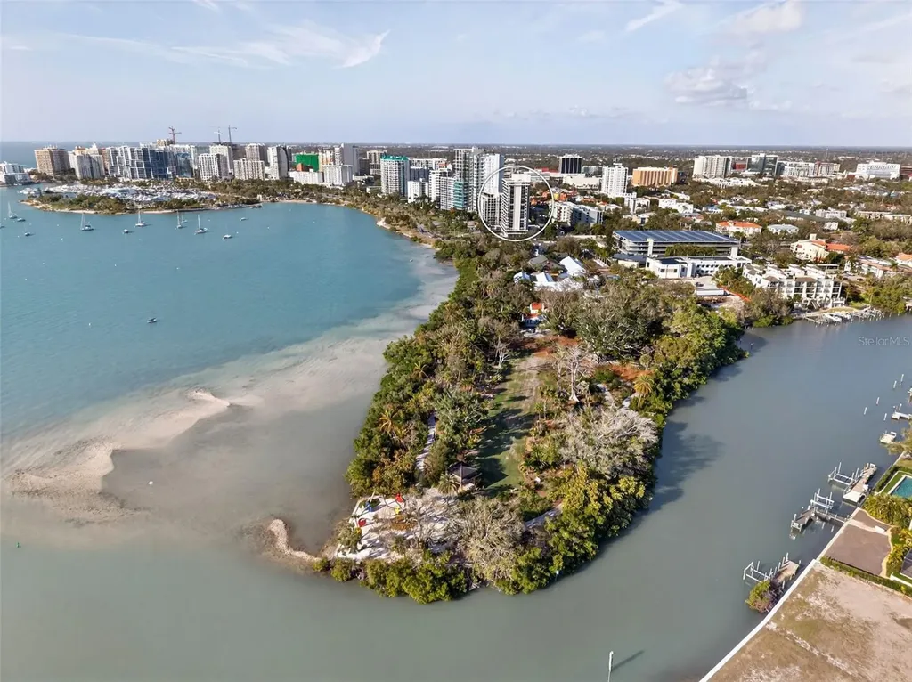 770 S Palm Avenue Sarasota FL 34236