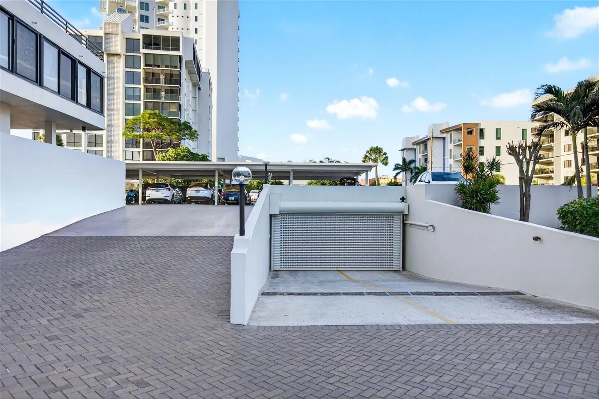 770 S Palm Avenue Sarasota FL 34236