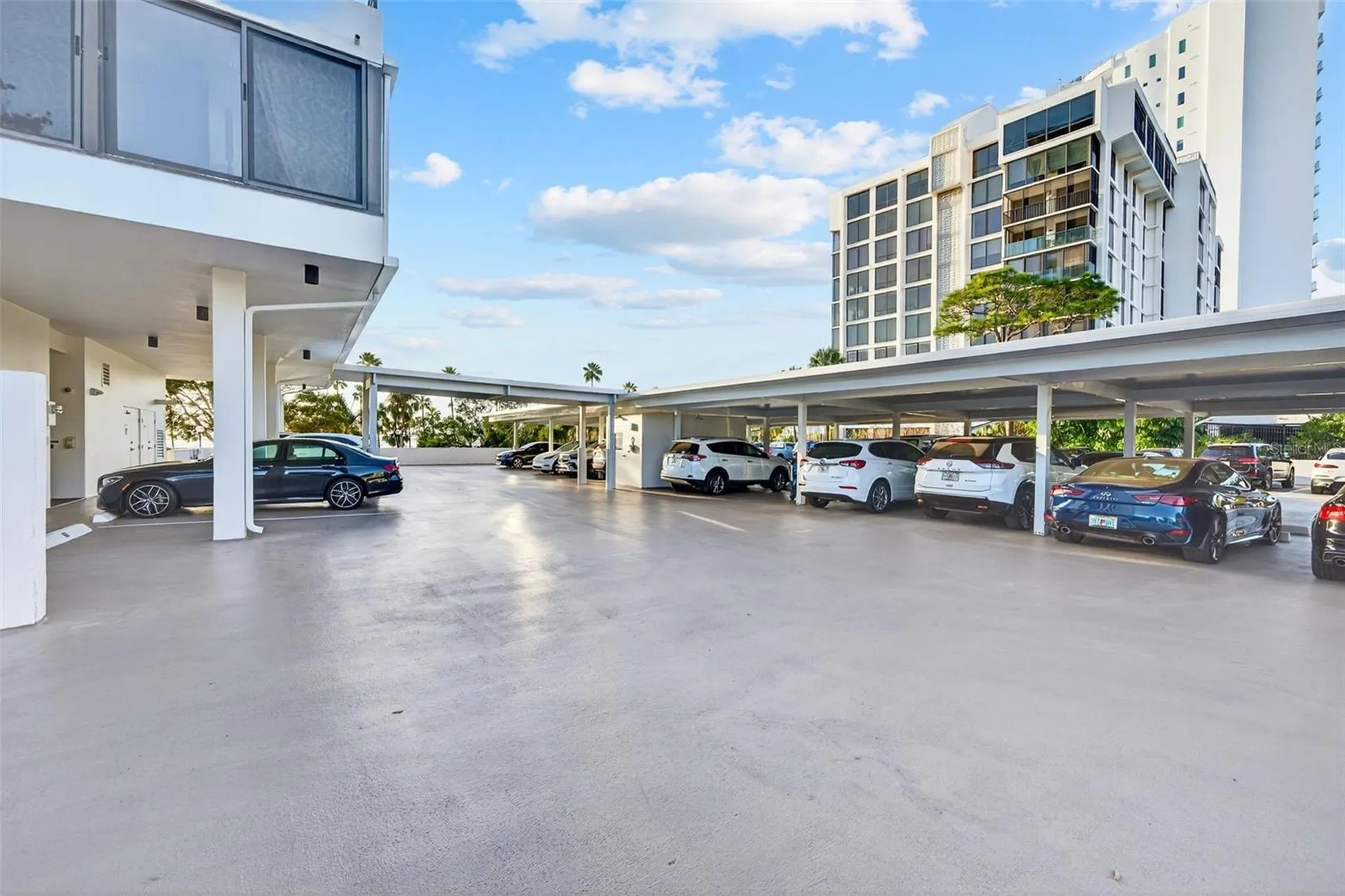 770 S Palm Avenue Sarasota FL 34236