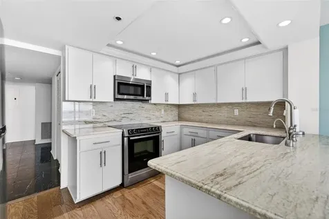 770 S Palm Avenue Sarasota FL 34236