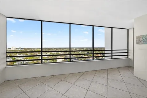 770 S Palm Avenue Sarasota FL 34236