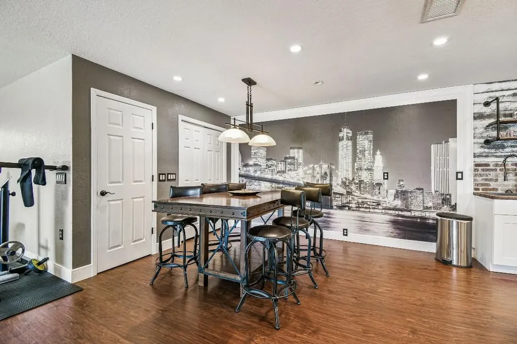 6408 Running Bear Drive Lakeland FL 33813