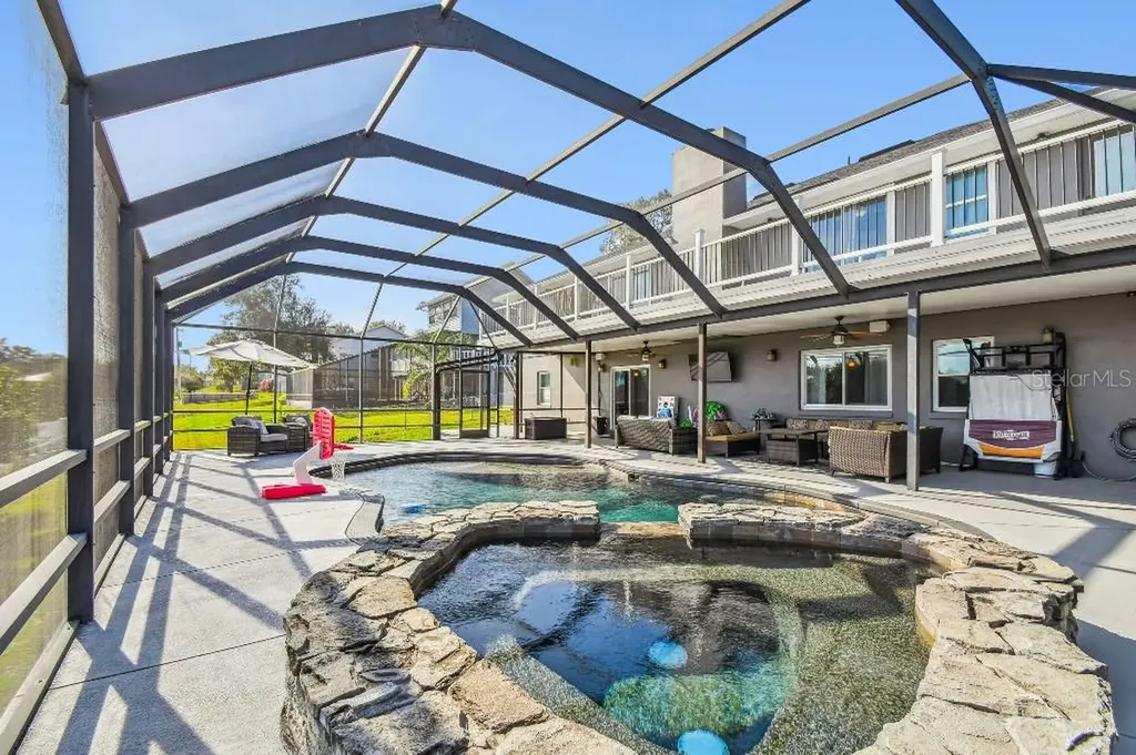 6408 Running Bear Drive Lakeland FL 33813