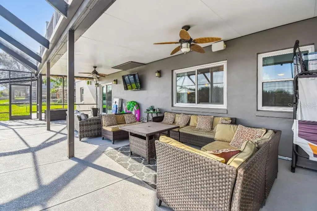 6408 Running Bear Drive Lakeland FL 33813