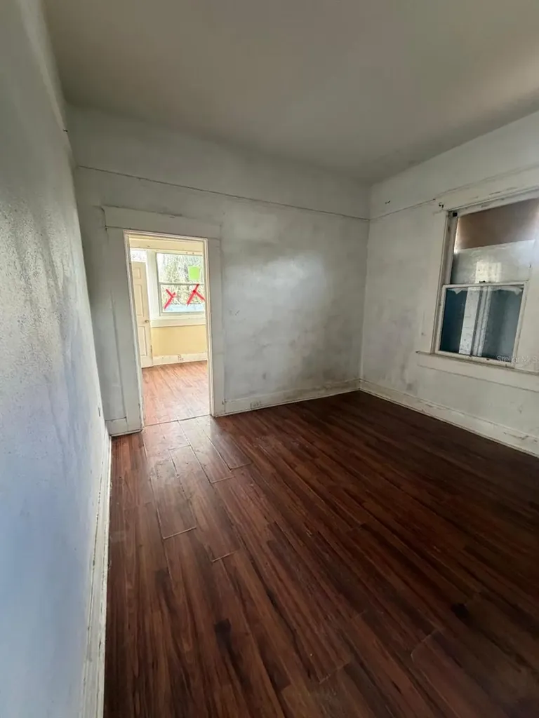 8216 N 14th Street Tampa FL 33604