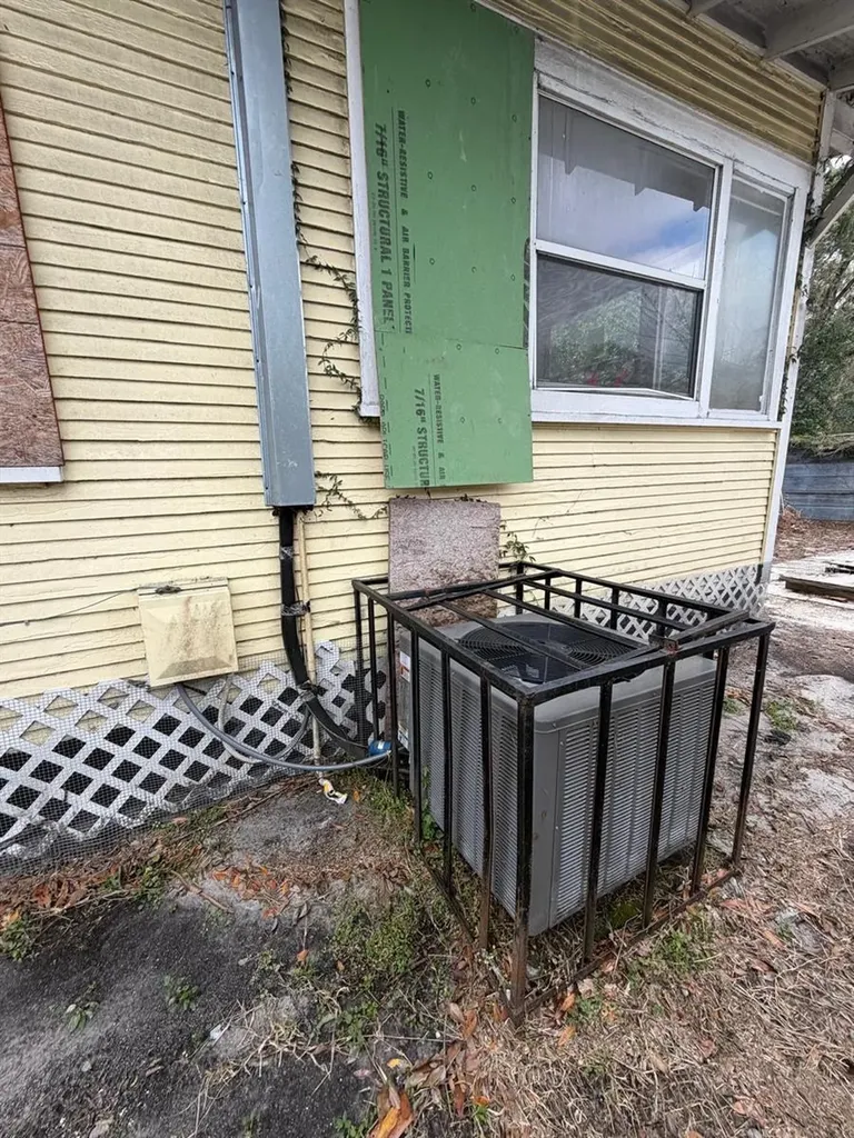 8216 N 14th Street Tampa FL 33604