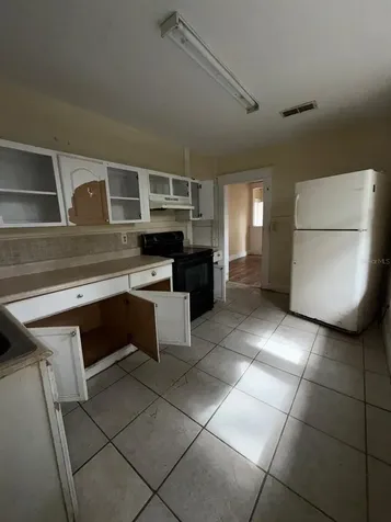 8216 N 14th Street Tampa FL 33604